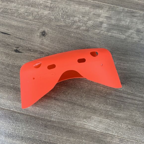 New Silicone Case Protective Cover Skin for Oculus Quest 2 VR Headset RED - Picture 2 of 10